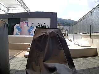 voyeurcam-casa-salsa-gym-bike