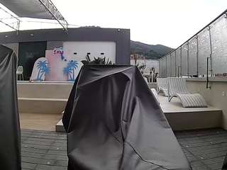 voyeurcam-casa-salsa-gym-bike