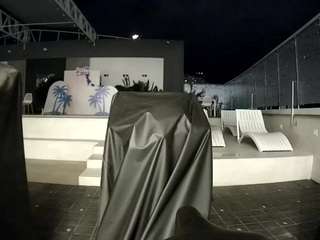 voyeurcam-casa-salsa-gym-bike