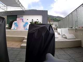 voyeurcam-casa-salsa-gym-bike