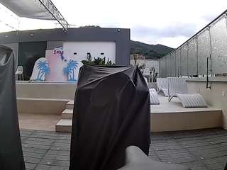 voyeurcam-casa-salsa-gym-bike
