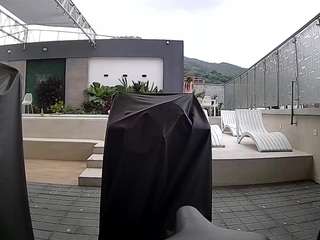 voyeurcam-casa-salsa-gym-bike
