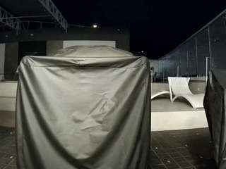 voyeurcam-casa-salsa-gym-bike