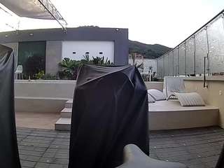 voyeurcam-casa-salsa-gym-bike
