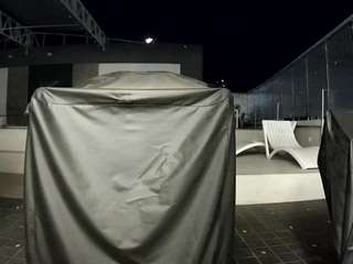 voyeurcam-casa-salsa-gym-bike