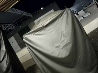 voyeurcam-casa-salsa-gym-bike