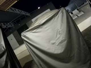 voyeurcam-casa-salsa-gym-bike