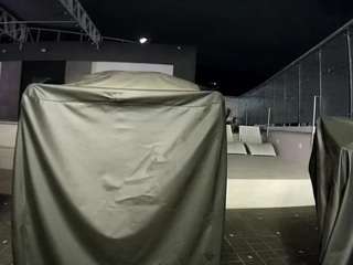 voyeurcam-casa-salsa-gym-bike