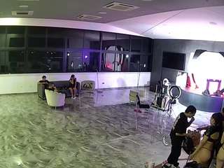 voyeurcam-casa-salsa-gym-bike