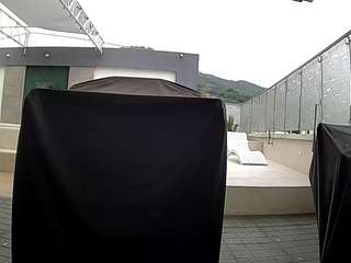voyeurcam-casa-salsa-gym-bike