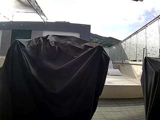 voyeurcam-casa-salsa-gym-bike