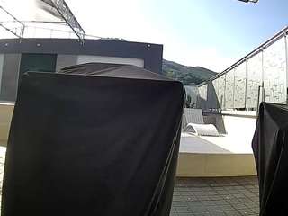 voyeurcam-casa-salsa-gym-bike