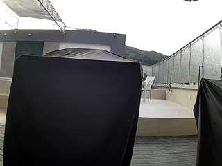 voyeurcam-casa-salsa-gym-bike