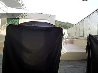 voyeurcam-casa-salsa-gym-bike
