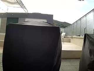 voyeurcam-casa-salsa-gym-bike