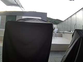 voyeurcam-casa-salsa-gym-bike