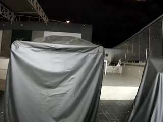 voyeurcam-casa-salsa-gym-bike