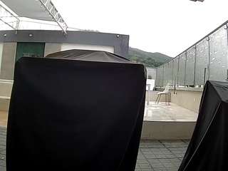 voyeurcam-casa-salsa-gym-bike