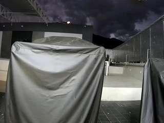 voyeurcam-casa-salsa-gym-bike