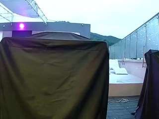 voyeurcam-casa-salsa-gym-bike