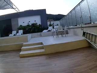 voyeurcam-casa-salsa-gym-bike