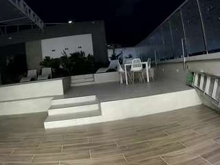 voyeurcam-casa-salsa-gym-bike