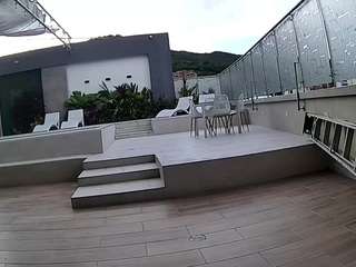 voyeurcam-casa-salsa-gym-bike