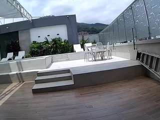 voyeurcam-casa-salsa-gym-bike