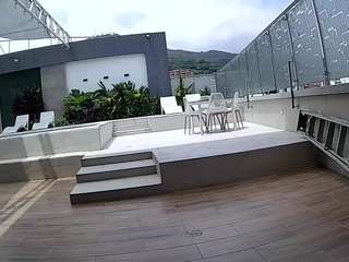voyeurcam-casa-salsa-gym-bike