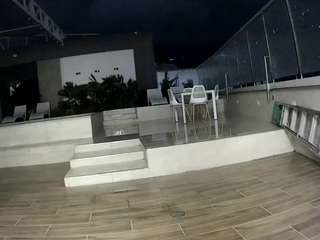 voyeurcam-casa-salsa-gym-bike