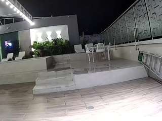 voyeurcam-casa-salsa-gym-bike