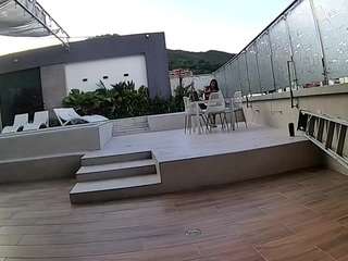 voyeurcam-casa-salsa-gym-bike