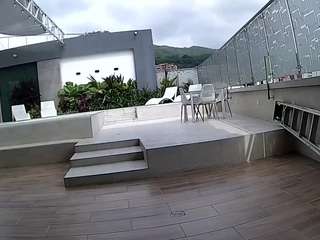 voyeurcam-casa-salsa-gym-bike