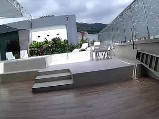 voyeurcam-casa-salsa-gym-bike