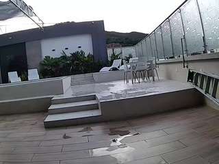 voyeurcam-casa-salsa-gym-bike