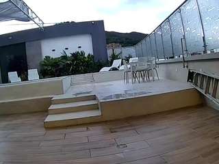 voyeurcam-casa-salsa-gym-bike