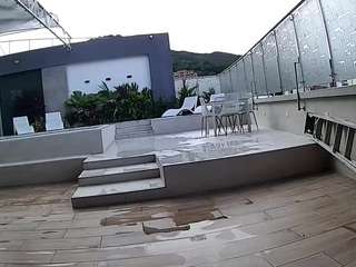 voyeurcam-casa-salsa-gym-bike