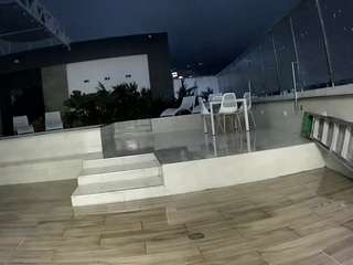 voyeurcam-casa-salsa-gym-bike