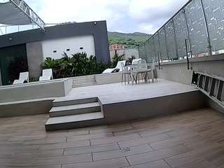 voyeurcam-casa-salsa-gym-bike