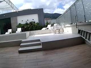 voyeurcam-casa-salsa-gym-bike