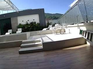 voyeurcam-casa-salsa-gym-bike