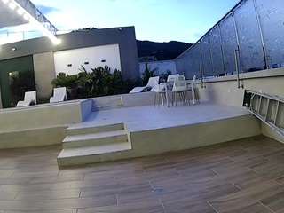 voyeurcam-casa-salsa-gym-bike