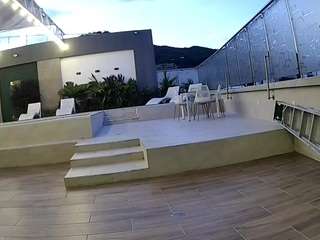 voyeurcam-casa-salsa-gym-bike