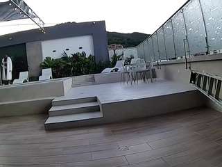 voyeurcam-casa-salsa-gym-bike