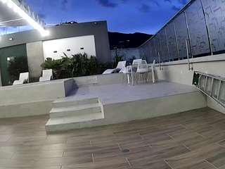 voyeurcam-casa-salsa-gym-bike