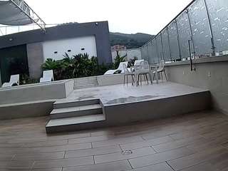 voyeurcam-casa-salsa-gym-bike