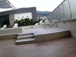 voyeurcam-casa-salsa-gym-bike