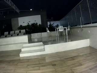 voyeurcam-casa-salsa-gym-bike