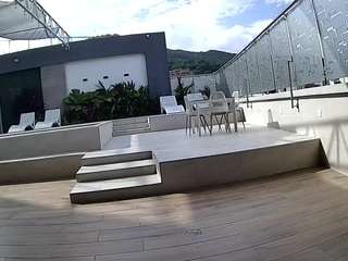 voyeurcam-casa-salsa-gym-bike