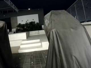 voyeurcam-casa-salsa-gym-bike